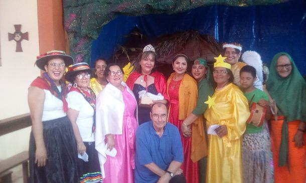 Y se marchó…