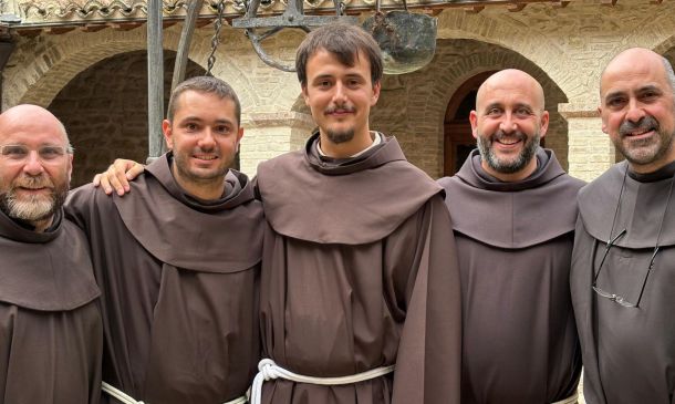 Alegría en la Provincia: nuestro hermano Alberto inicia el noviciado en Asís