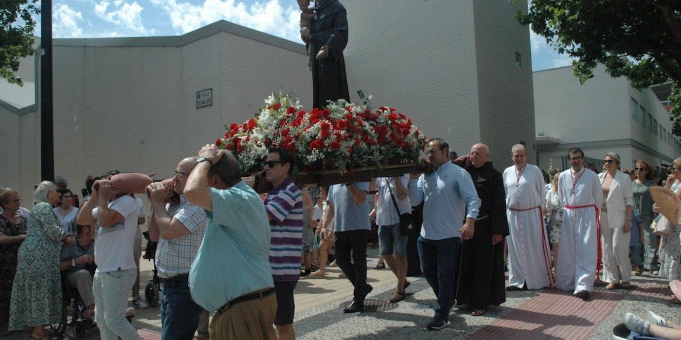 Celebración de la Fiesta de San Antonio de Padua en Zaragoza