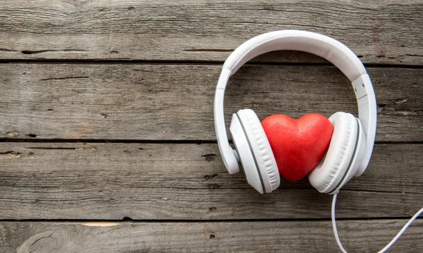 El Arte de Escuchar. Los que aman, escuchan