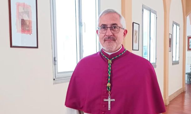 Fray Emilio Rocha es ordenado obispo
