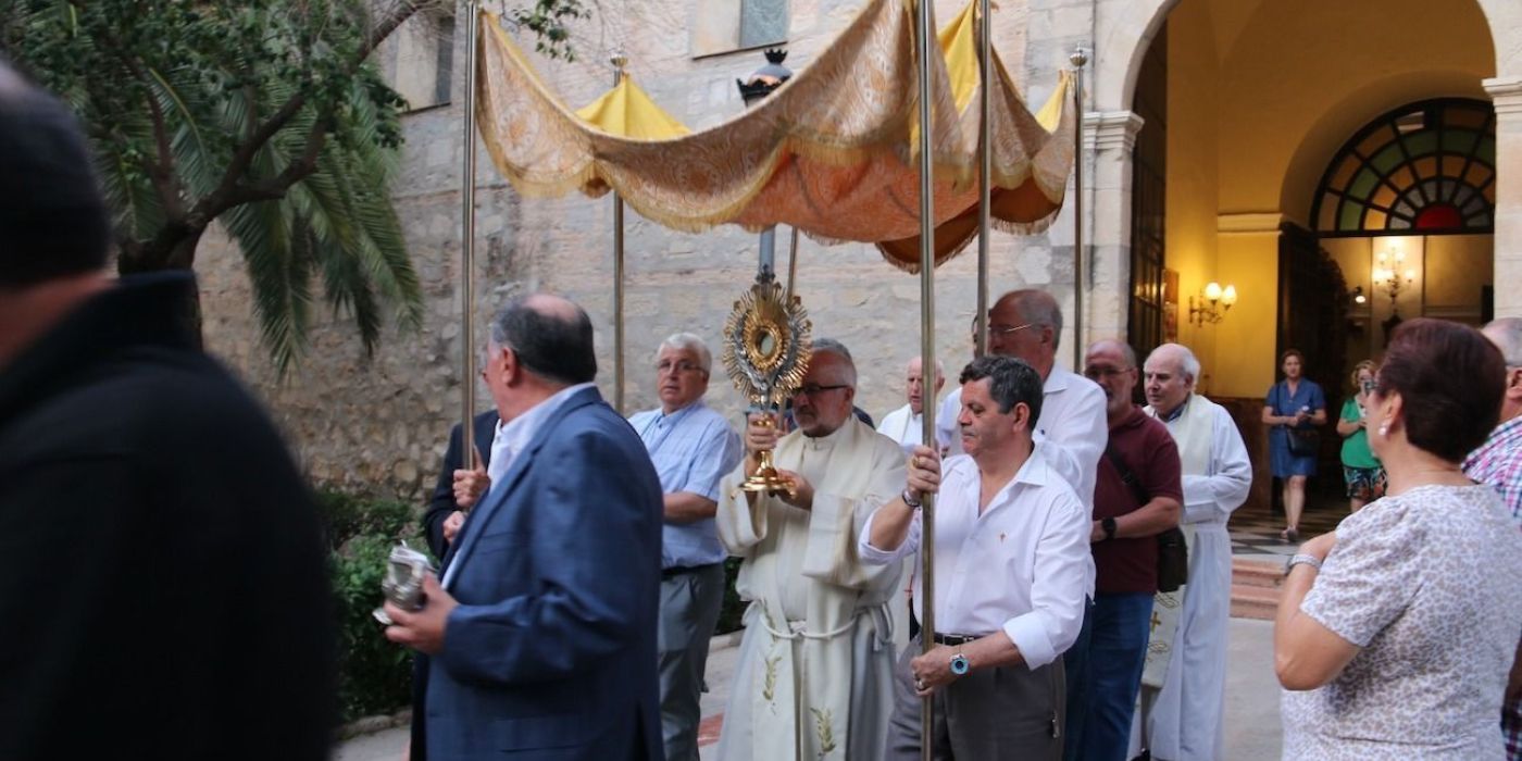 La Octava del Corpus Christi: Una Celebración Emblemática en Lucena