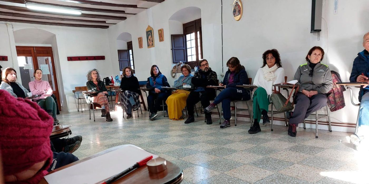 Una vela y un belén ecológico. Jumilla