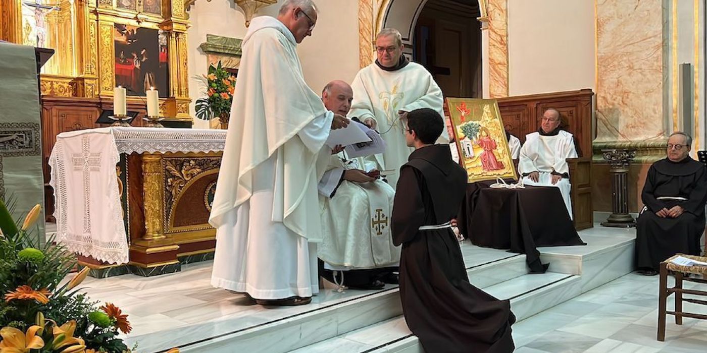Profesión temporal de Fray José María Mendoza